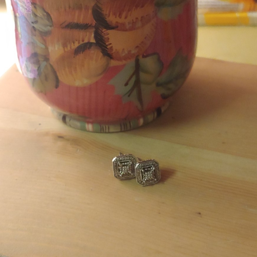 1/10 ct real diamonds